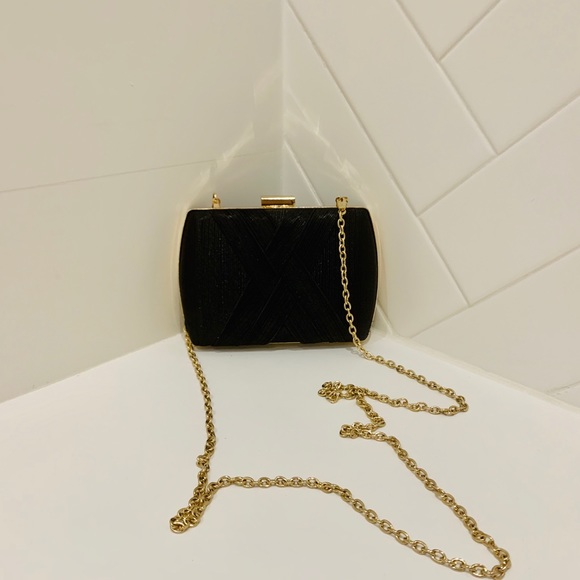BCBGeneration Evening Bag with Chain Strap - Picture 2 of 7
